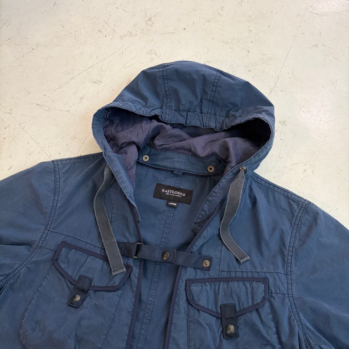 이스트로그 유틸리티 후드 반팔자켓 L 상품이미지4