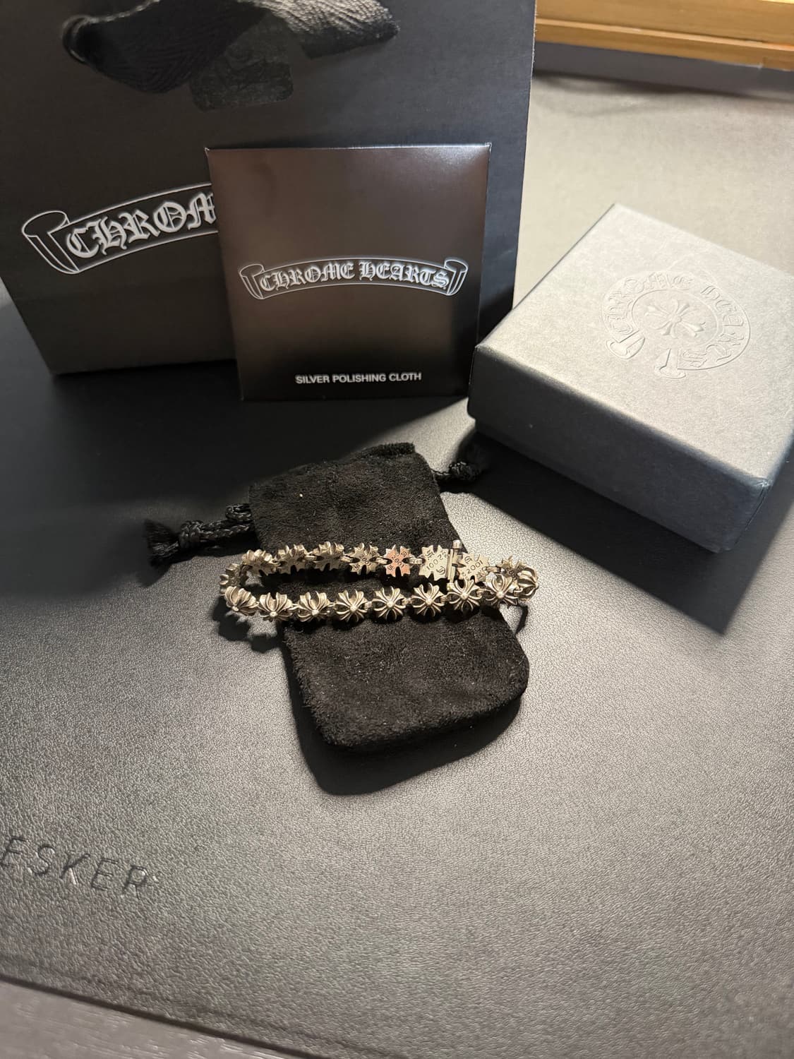 크롬하츠 타이니 플러스 링크 팔찌 판매합니다. 상품이미지1