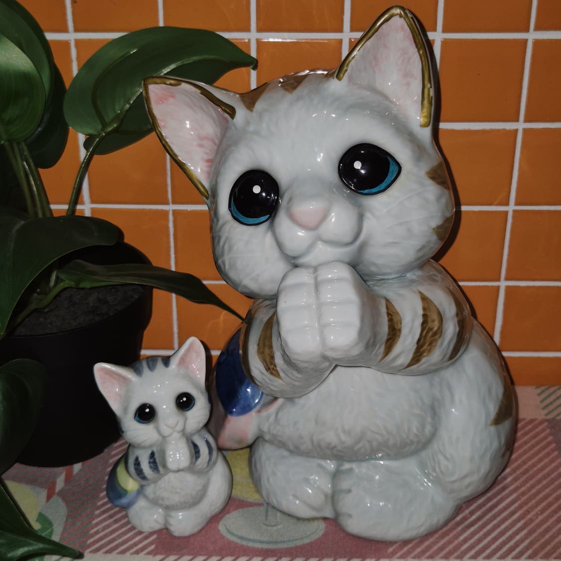 80s 미노야키 포셀린 기도 고양이 빅 피겨린 세트 상품이미지6