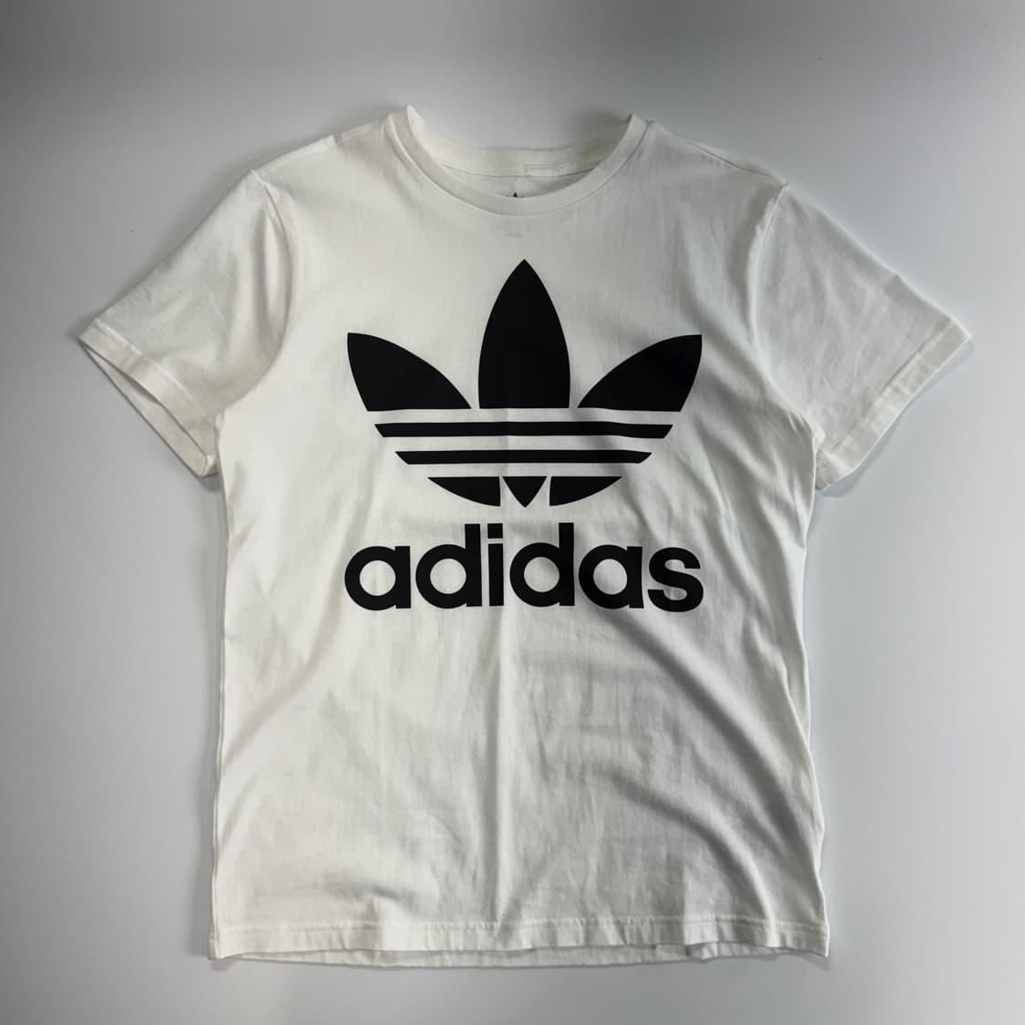 Adidas 아디다스 빅 파이어로고 화이트 반팔 상품이미지3