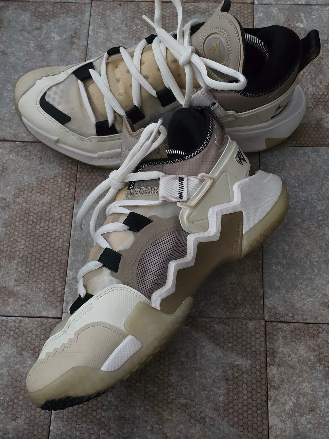 (280)나이키 조던 와이낫 제로 5 pf 코코넛 밀크 상품이미지5