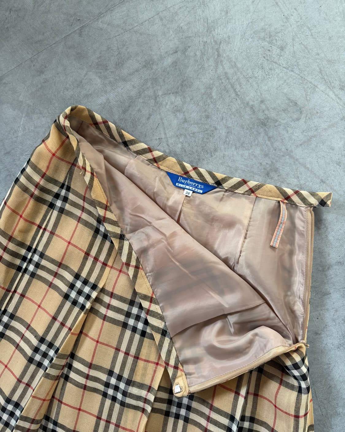 Burberry 버버리 블루라벨 노바체크 린넨 플리츠 스커트 상품이미지7