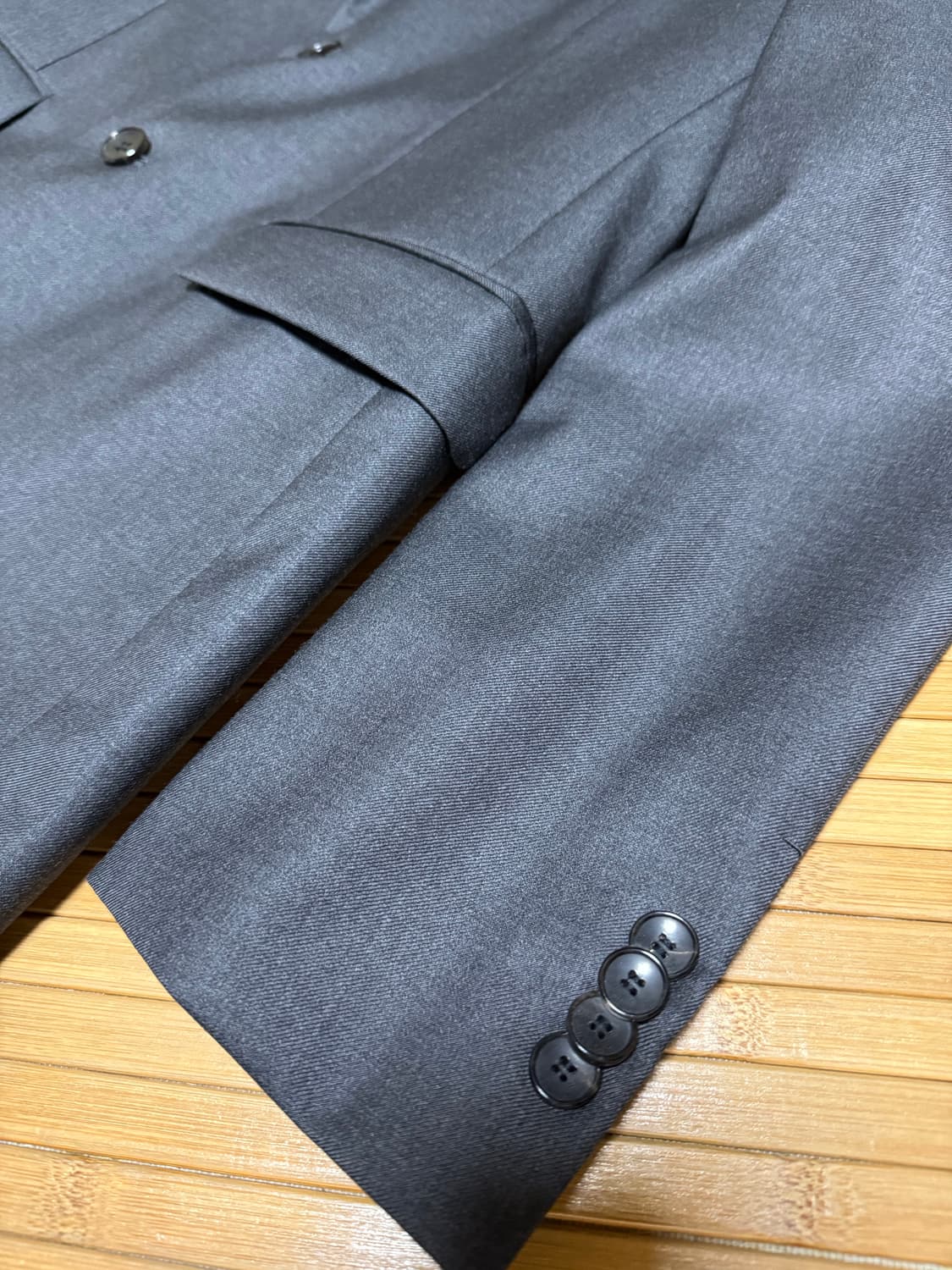 솔리드옴므 차콜그레이 수트 셋업 48 상품이미지3