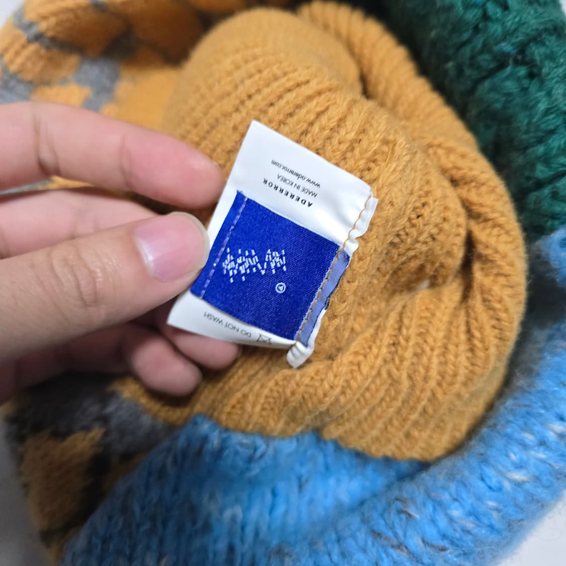 아더에러 Pienz 컴바인 패치워크 비니 카멜 상품이미지3