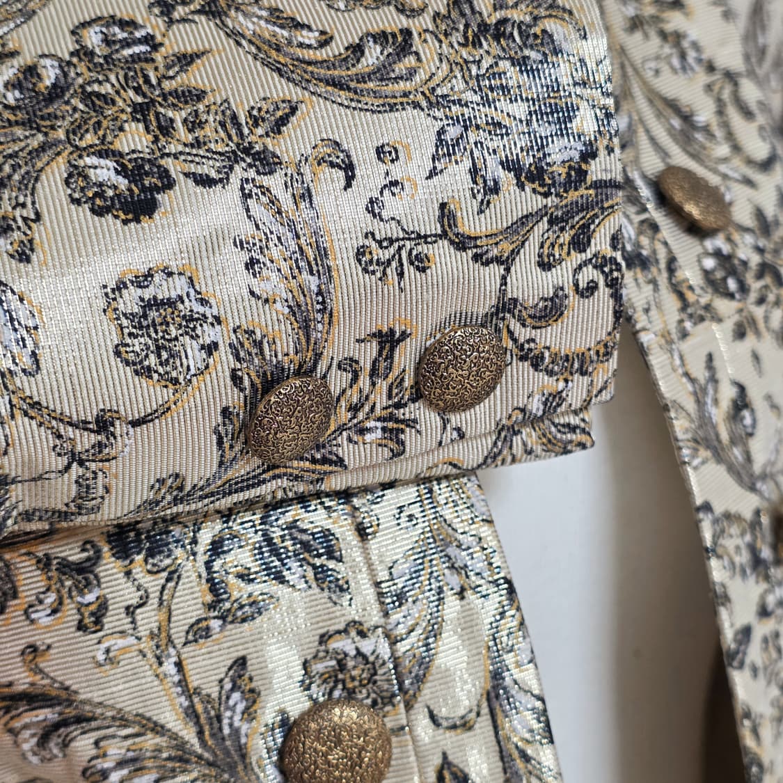 90년대 일본 빈티지 금사 크롭 자켓 상품이미지3