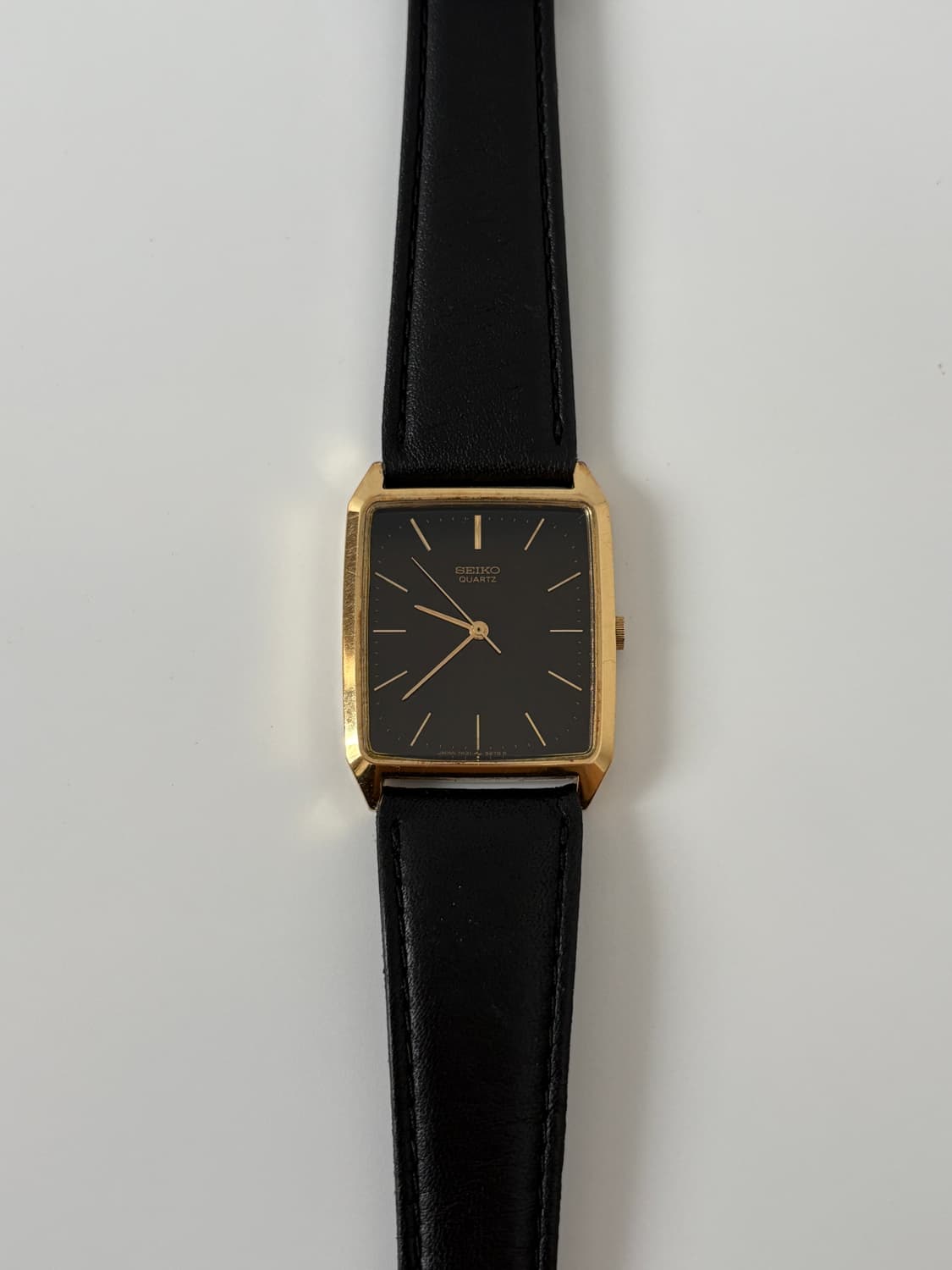 80s black dial gold square quartz 상품이미지4