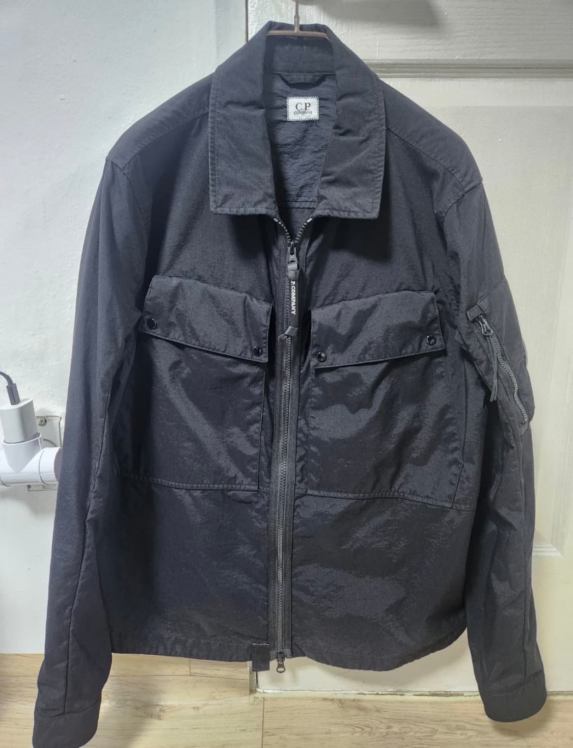 cp컴퍼니 테일론 셔츠 자켓 상품이미지1