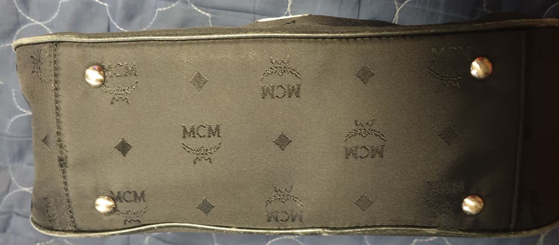 (빈티지) MCM 뮌헨 모노그램 로고 나일론 숄더백 블랙 상품이미지3
