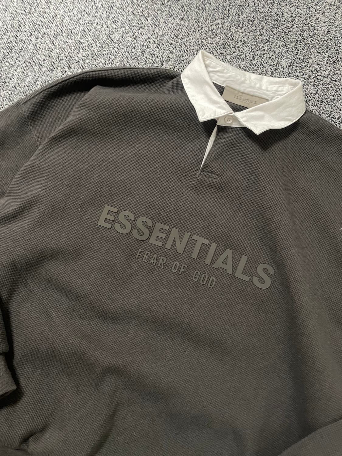 빈티지9. 피어오브갓 에센셜 23SS 와플 헨리 럭비 셔츠 맨투맨 브라운 상품이미지4