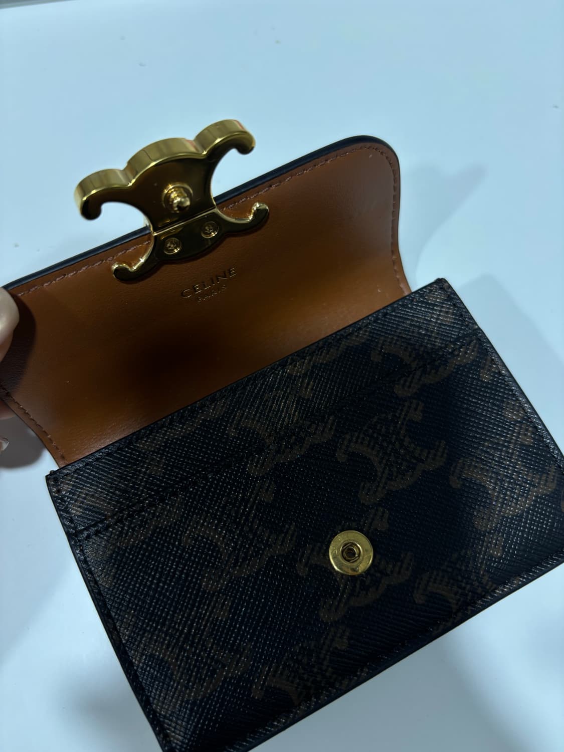 [A급] 셀린느 트리옹프 캔버스 플랩 카드홀더 탄 상품이미지4
