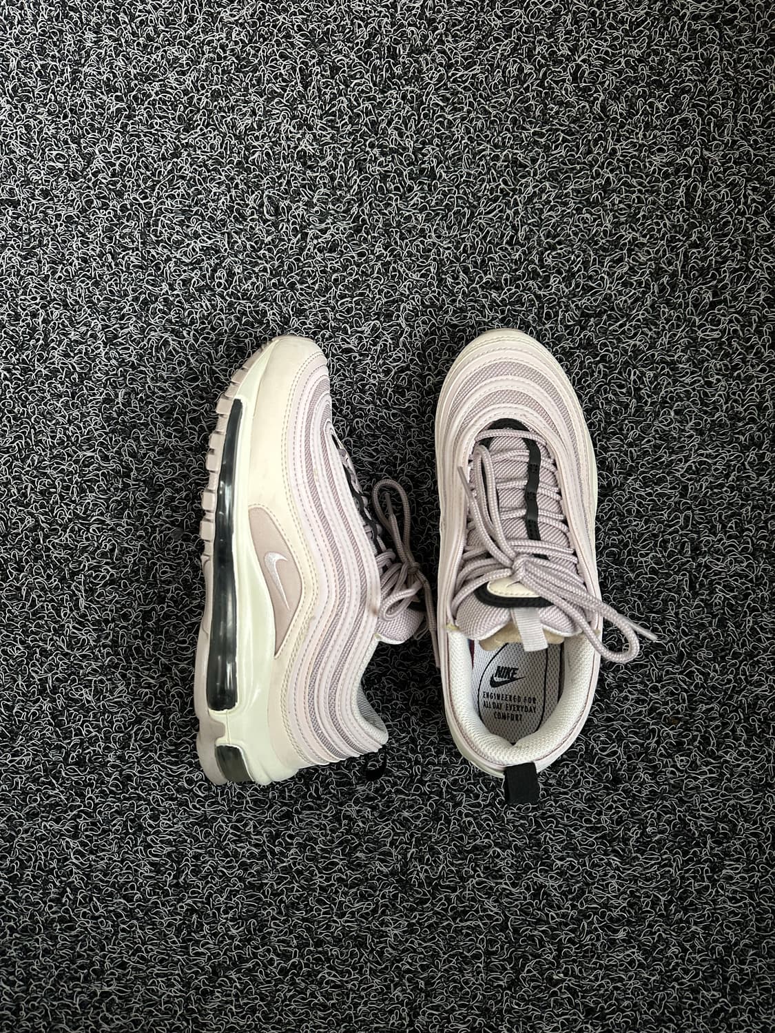 나이키 에어맥스 97 230mm 핑크 상품이미지3