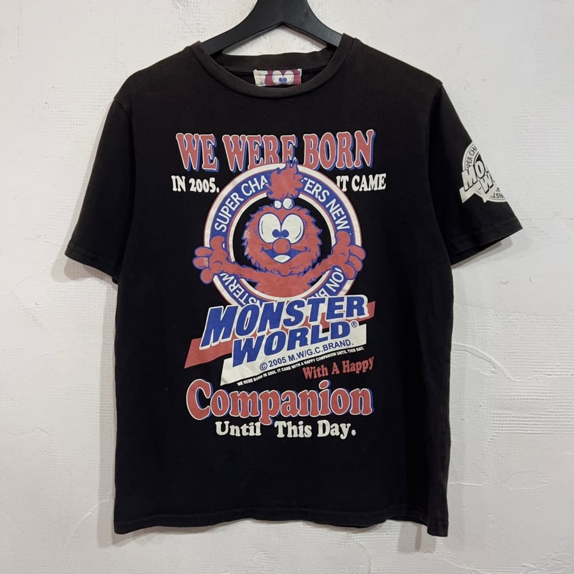 몬스터월드 프린팅 반팔티 상품이미지2