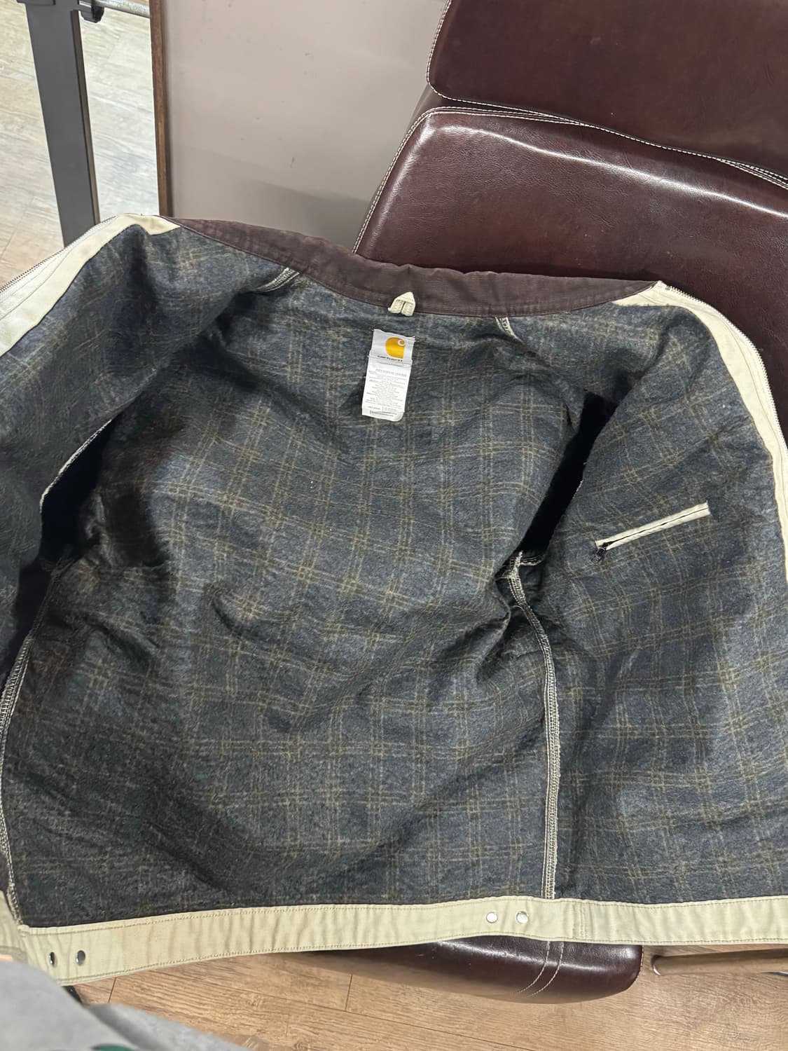 칼하트 j97 L사이즈 상품이미지7