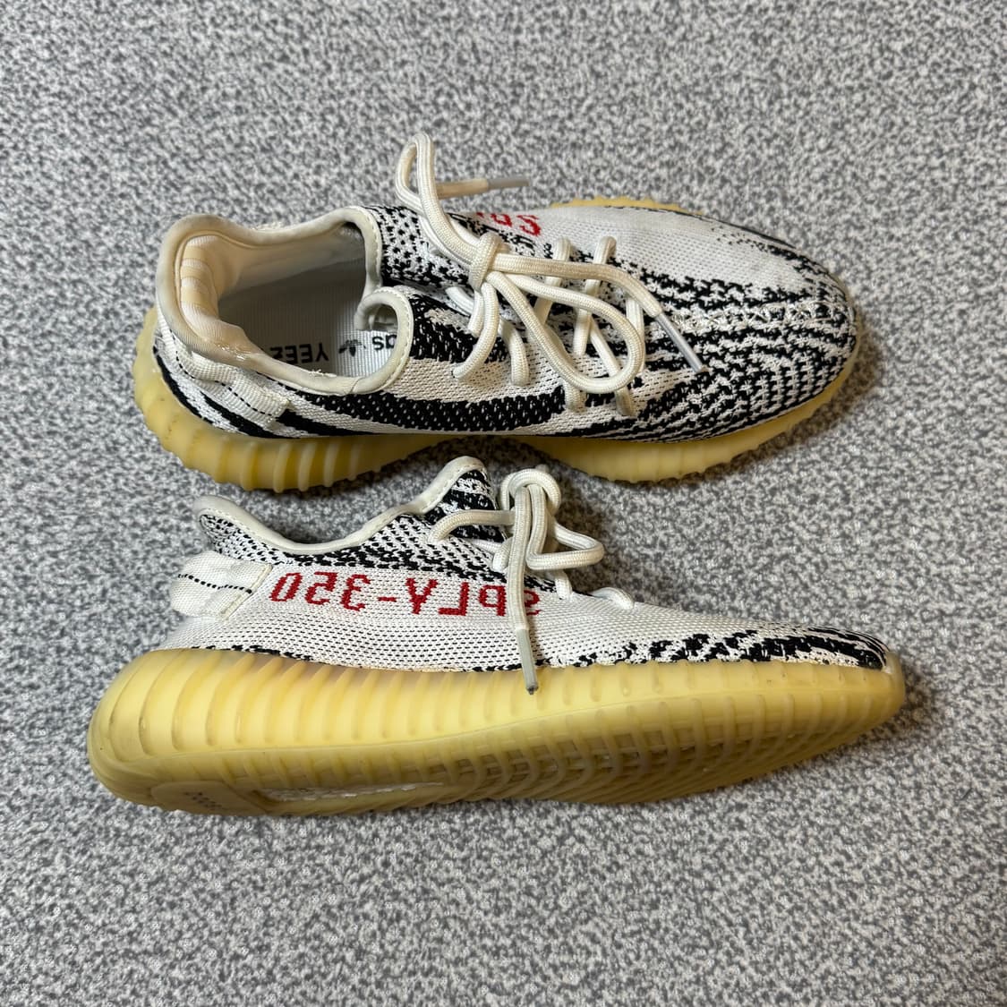 아디다스 이지부스트 지브라 240 상품이미지2