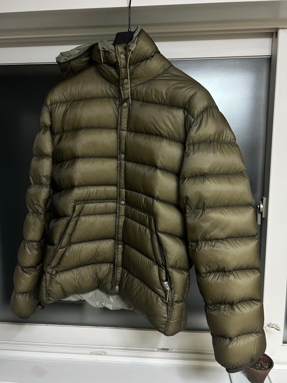 cp company 패딩, D.D. Shell 소재, 라지, 레귤러핏 상품이미지1