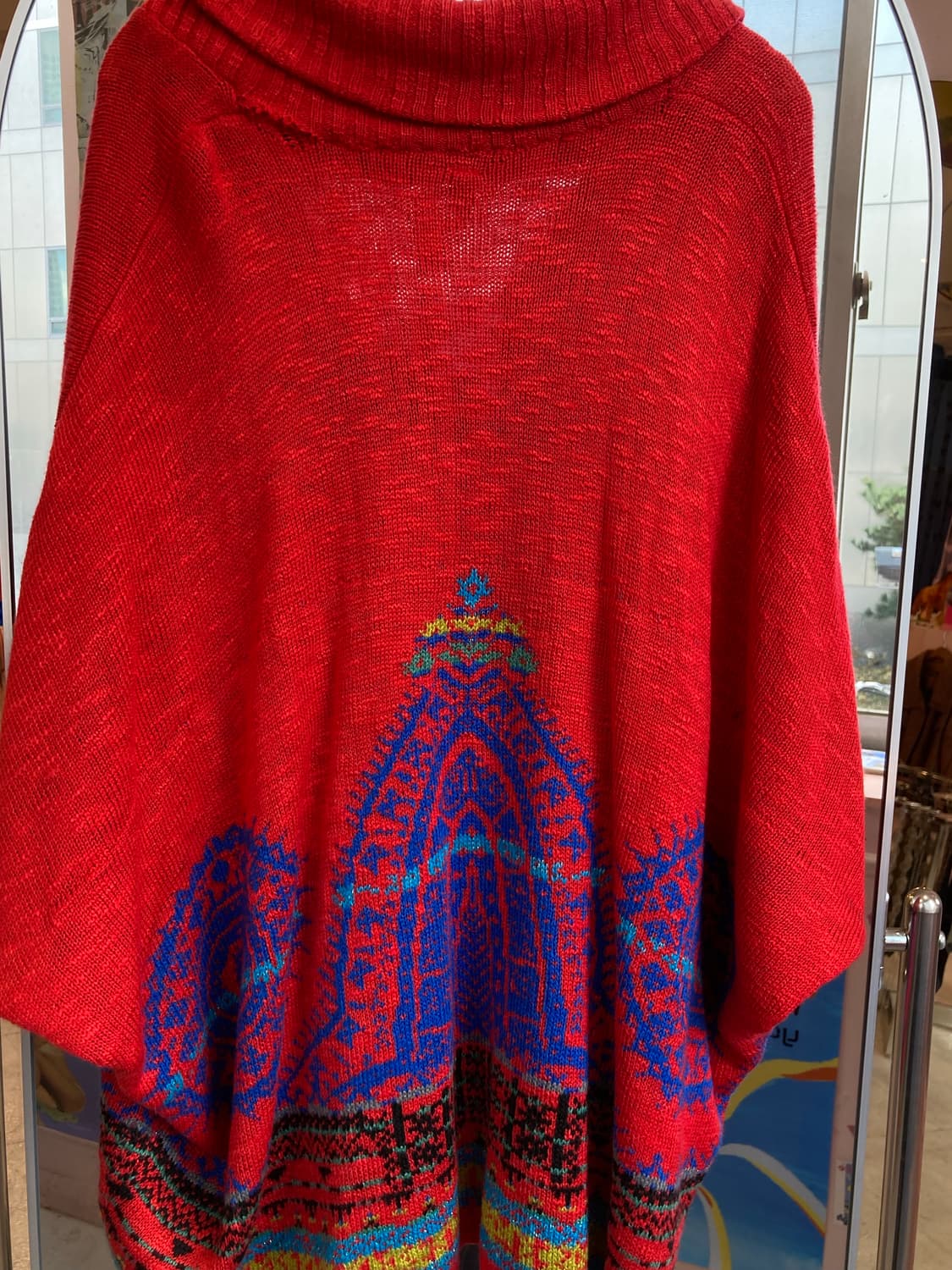 에스닉 패턴 레드 판초 상품이미지5