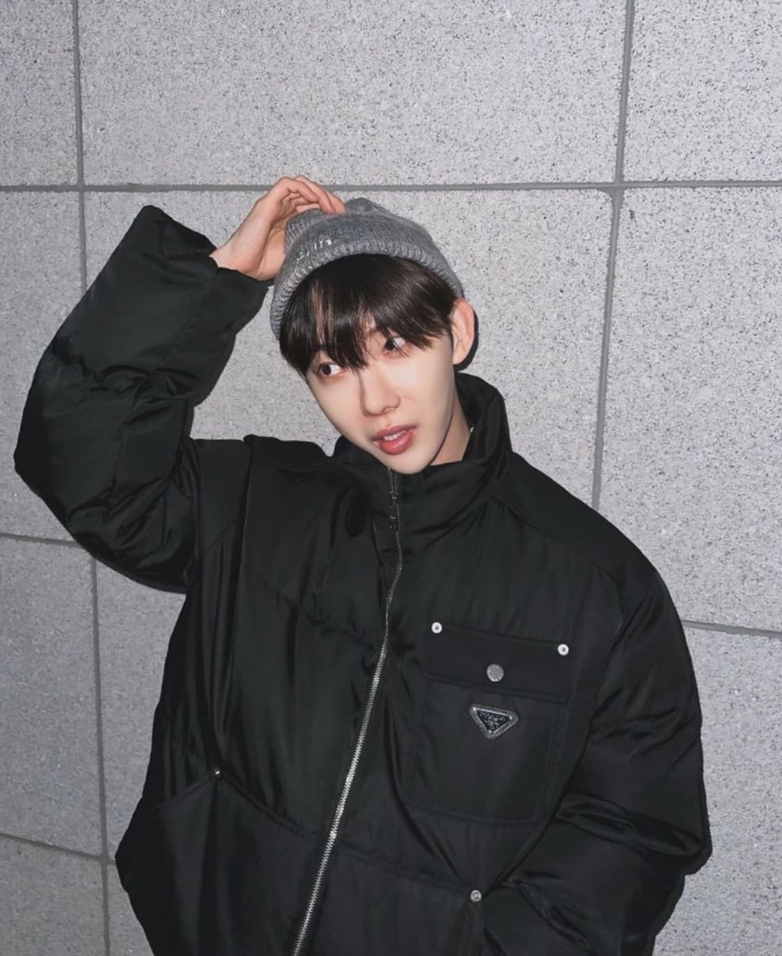 [m]프라다 리나일론 포켓 크롭 패딩 sgc584 상품이미지2