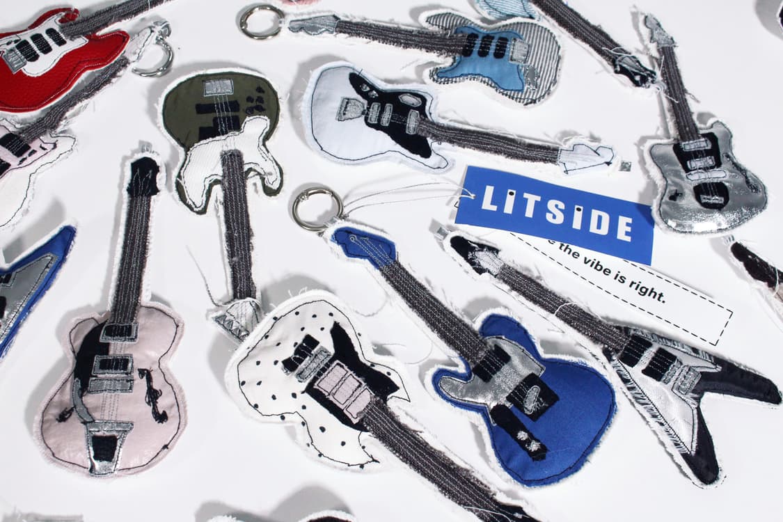 Wish you all rock🎸 기타 키링 상품이미지3