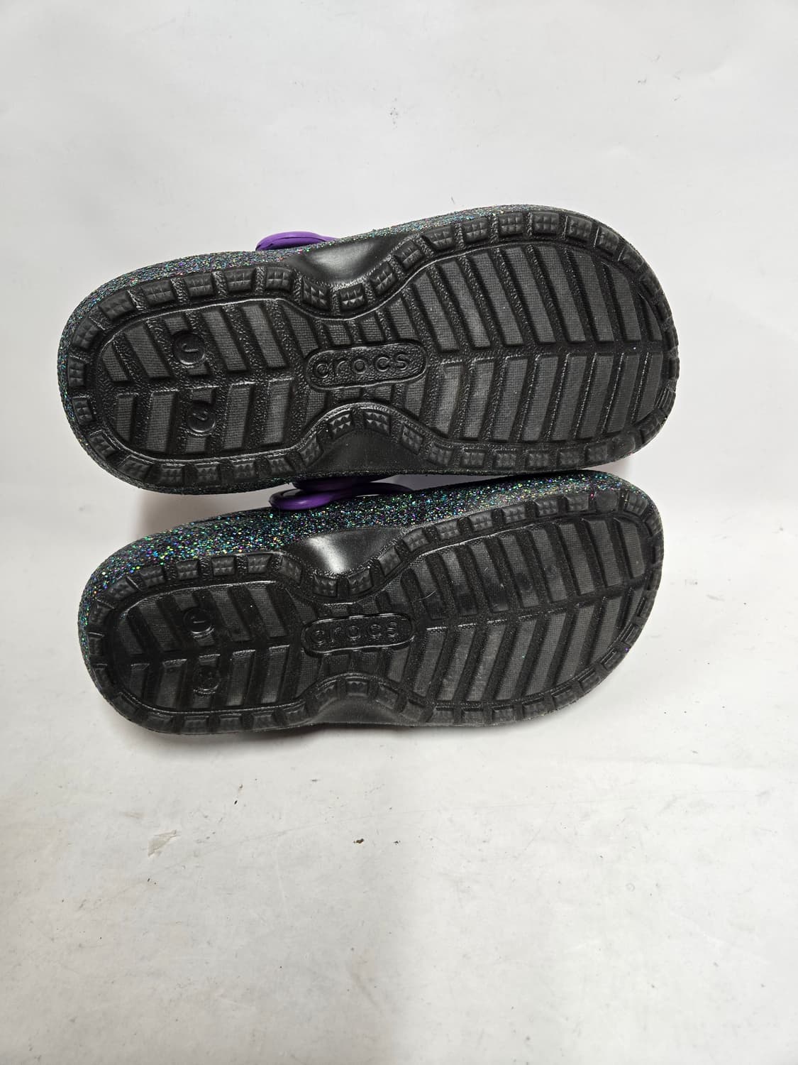 거의새신발)크록스 글리터 털 실내화 퍼플J2 210mm 상품이미지5
