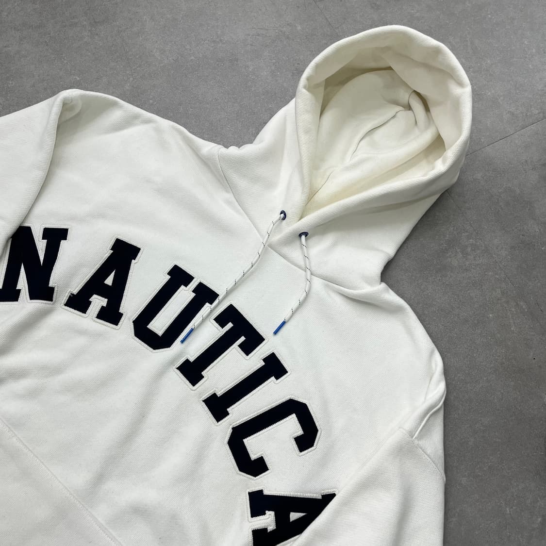 노티카 NAUTICA 아치형 로고 후드티 오버핏 화이트 상품이미지3