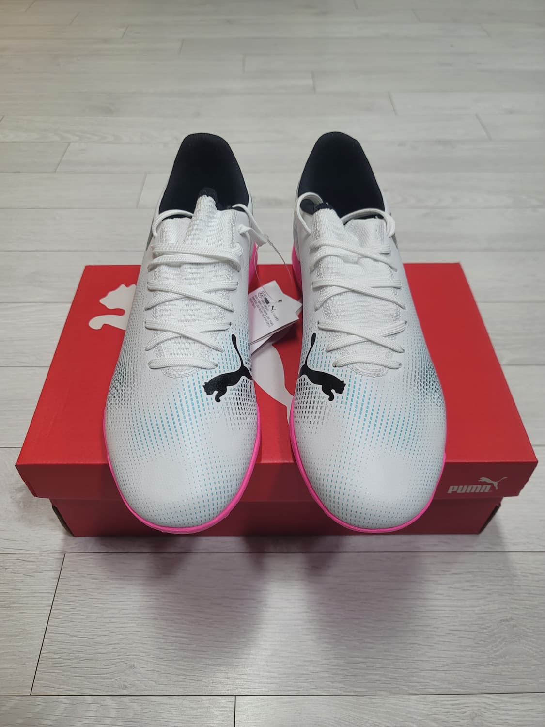 (275)푸마 풋살화 퓨처 7 플레이 TT[대전 직거래도 가능] 상품이미지5