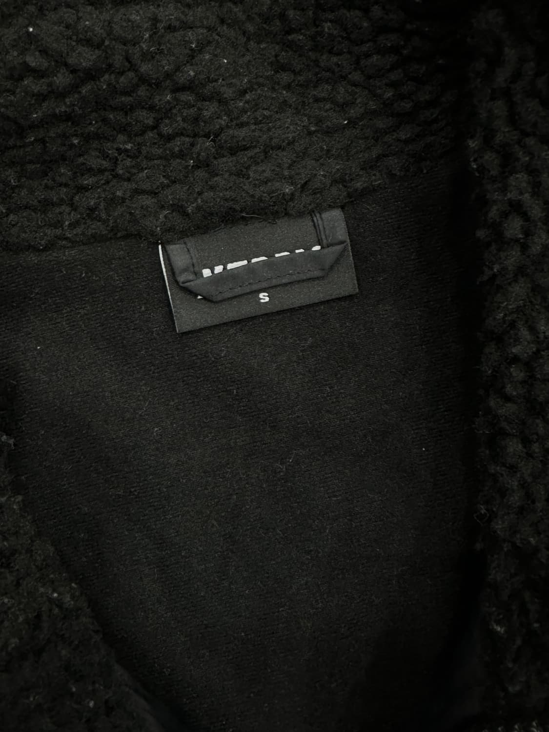 널디 뽀글이 플리스 집업 블랙 상품이미지3