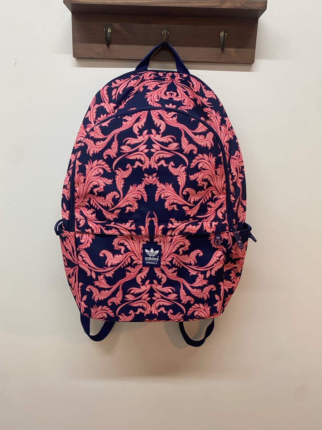정품 아디다스 오리지널 백팩 사용감없음 상품이미지1