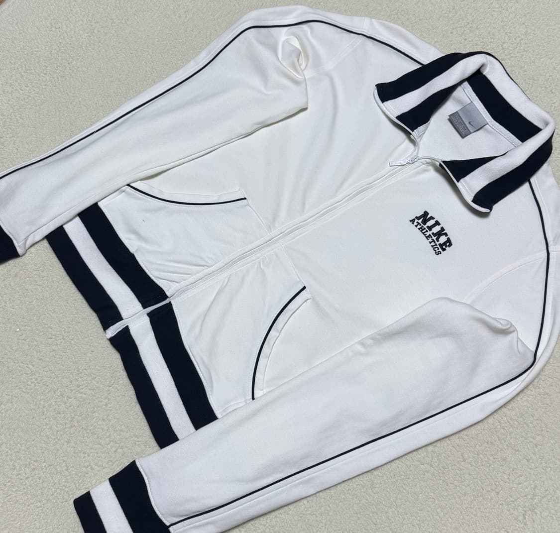 나이키 00s 올드스쿨 세미크롭 화이트 네이비 면집업 상품이미지3