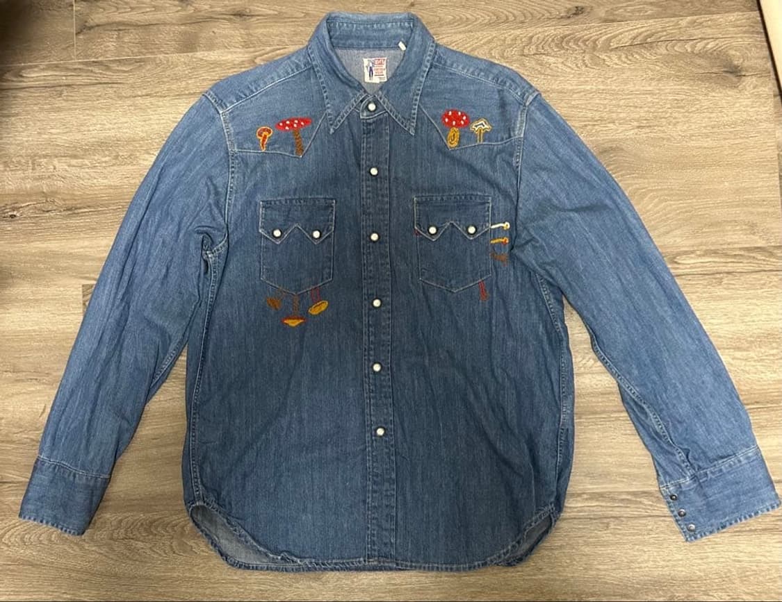 Lvc 자수 머쉬룸 셔츠 상품이미지1