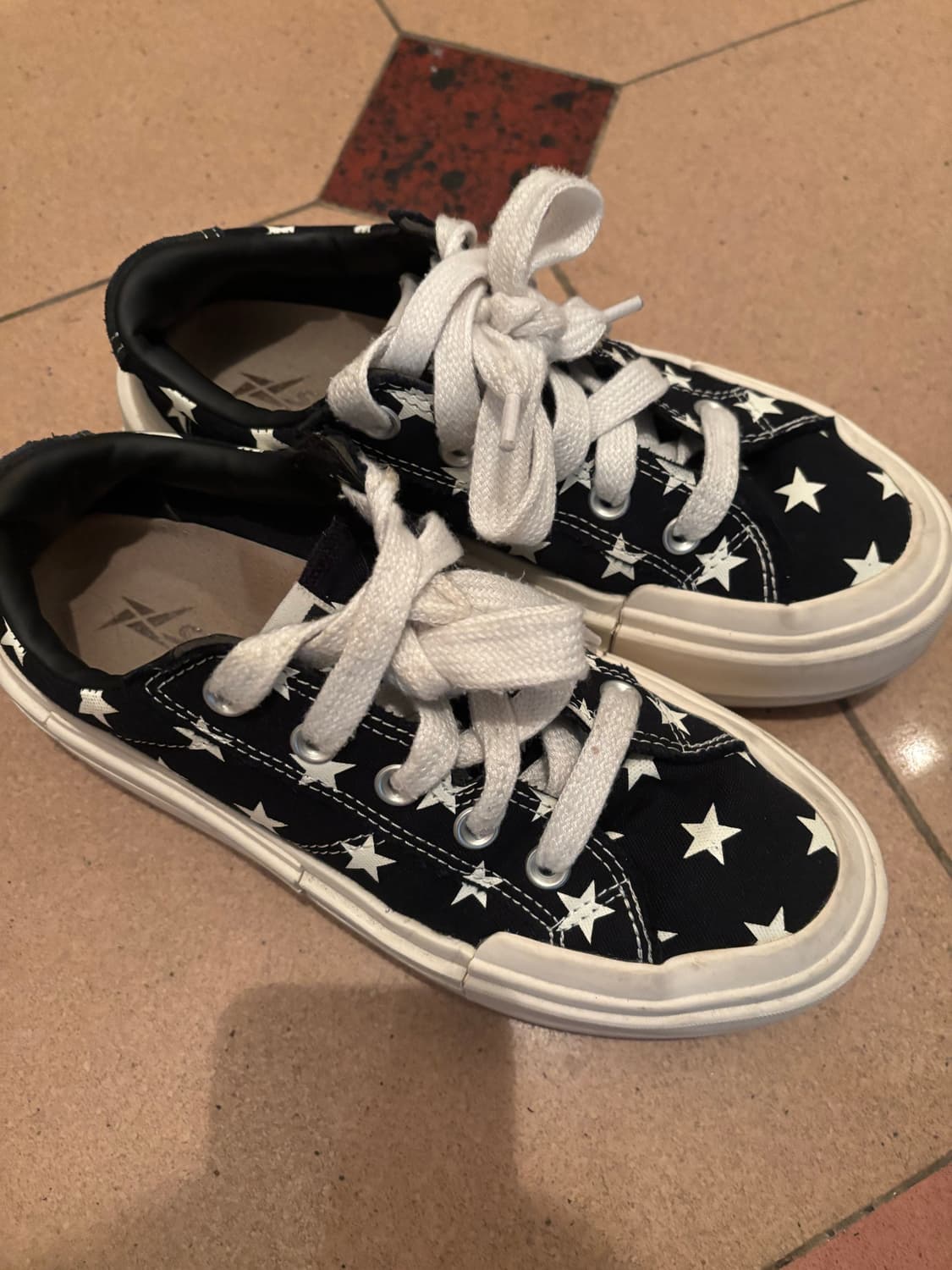 컨버스 척테일러 올스타 크루즈 블랙 240 상품이미지1