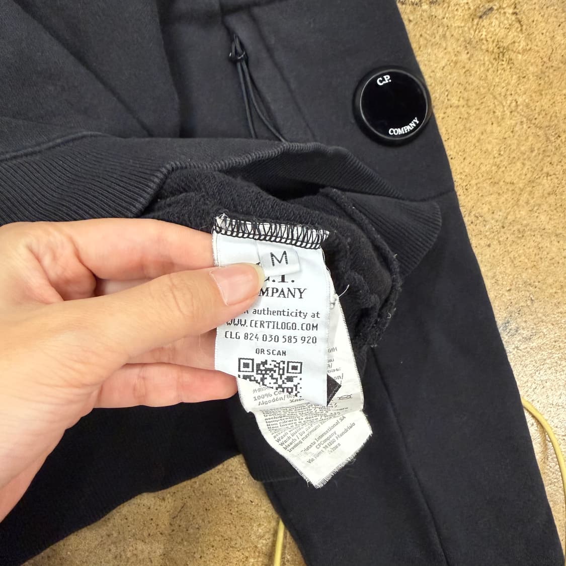 [정품/M] C.P.컴퍼니 렌즈 맨투맨 b8 상품이미지6