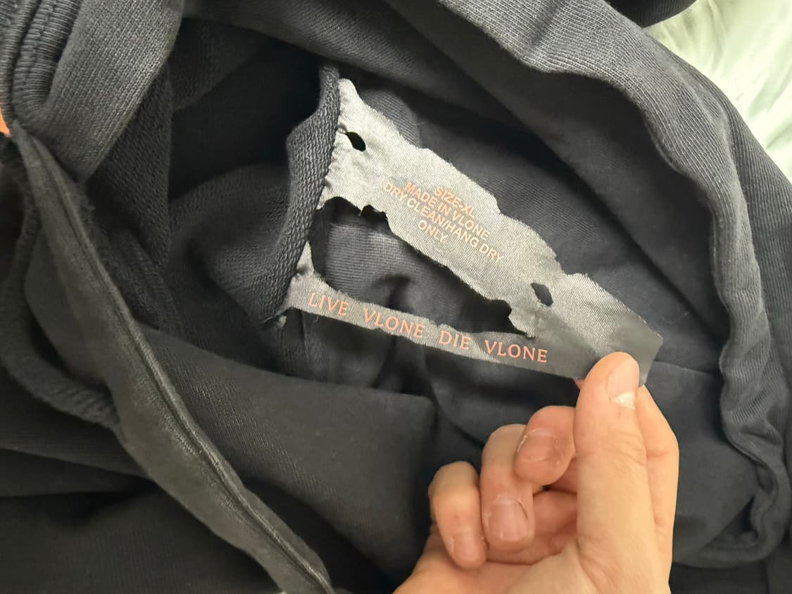 브이론 후드티 XL 상품이미지3