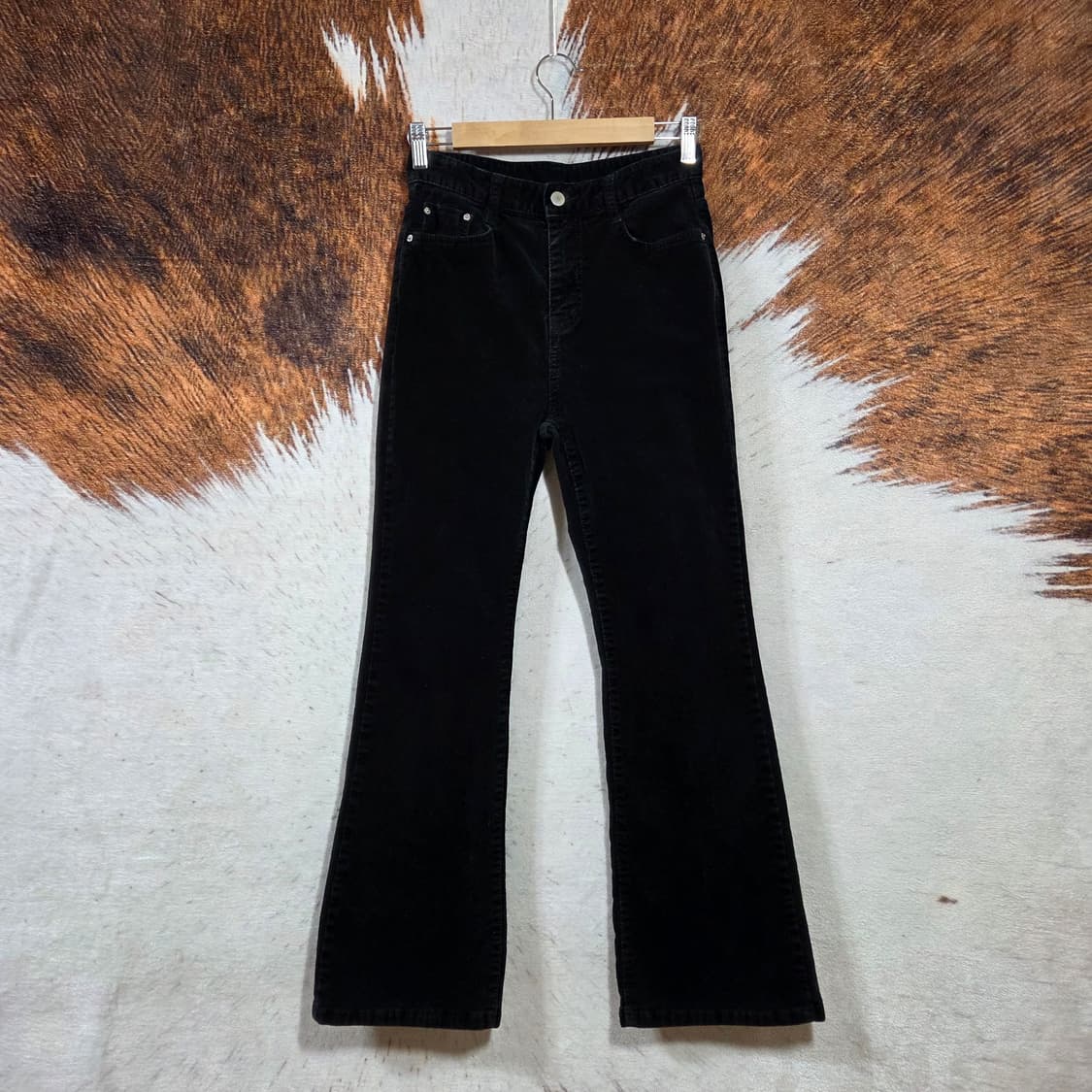 코듀로이 블랙 부츠컷 팬츠 상품이미지1