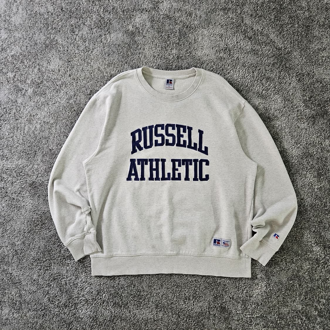 [무료배송] RUSSELL ATHLETIC 긴팔 맨투맨 상품이미지1