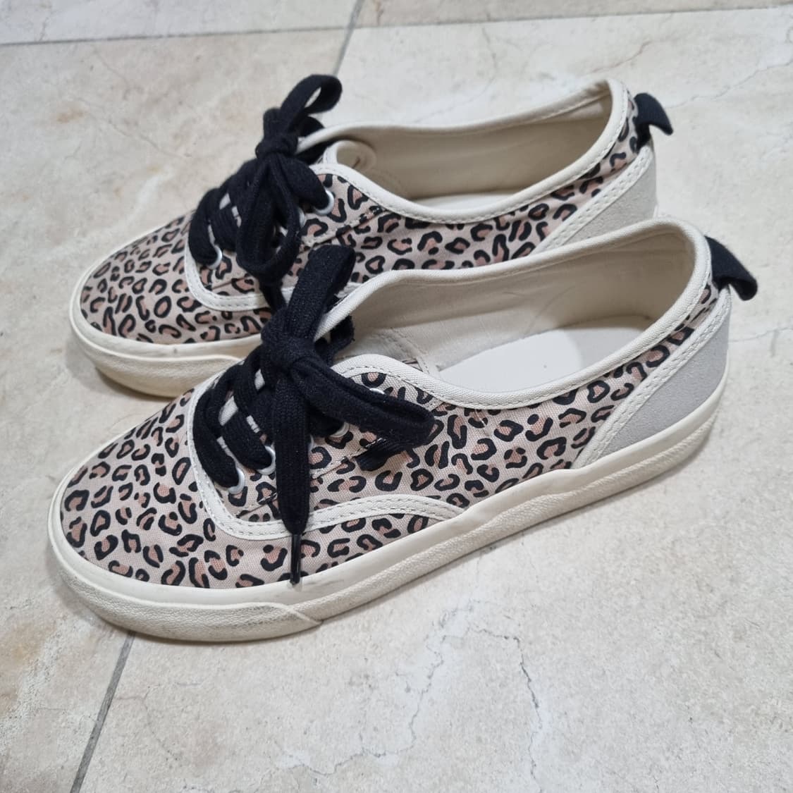 자라 호피 스니커즈 운동화 36(235) 상품이미지4