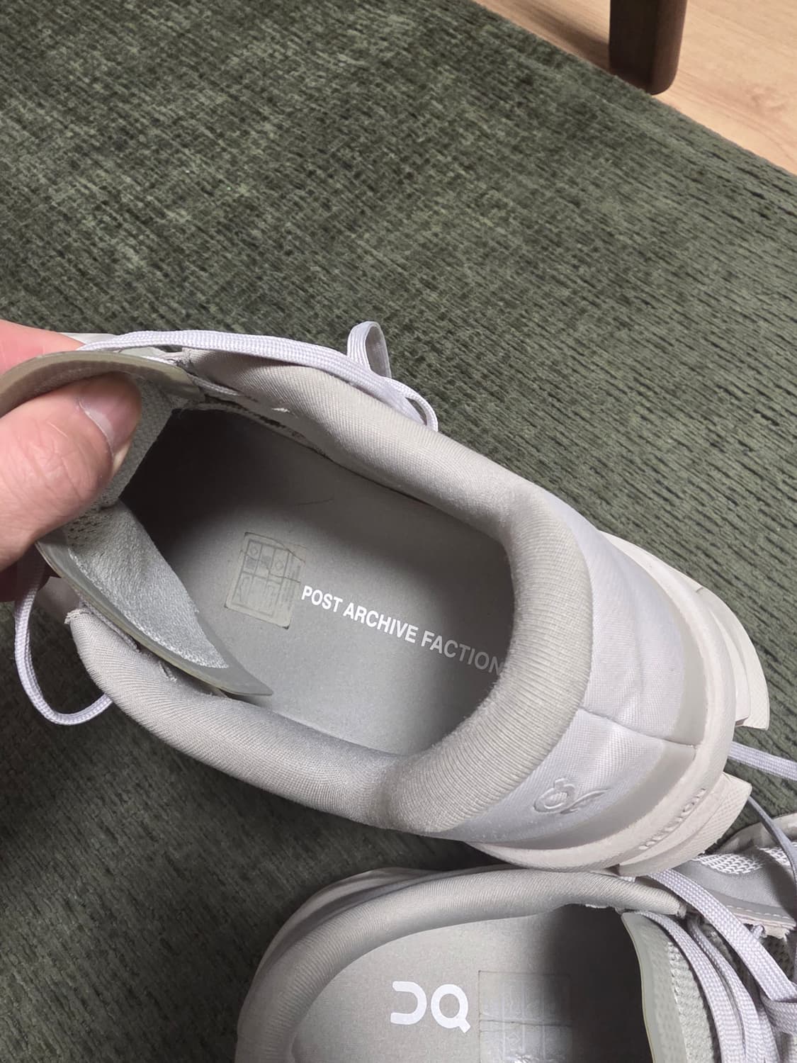 온러닝 파프 클라우드몬스터2 문더스트 초크  275 상품이미지2