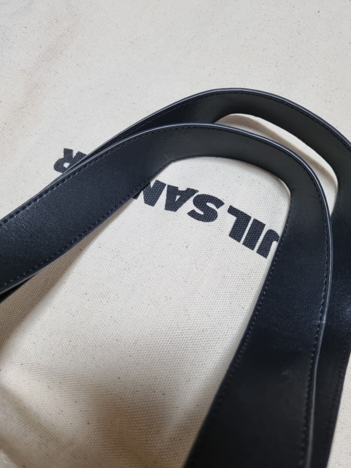 질샌더 로고 캔버스 토트백 베이지 상품이미지3