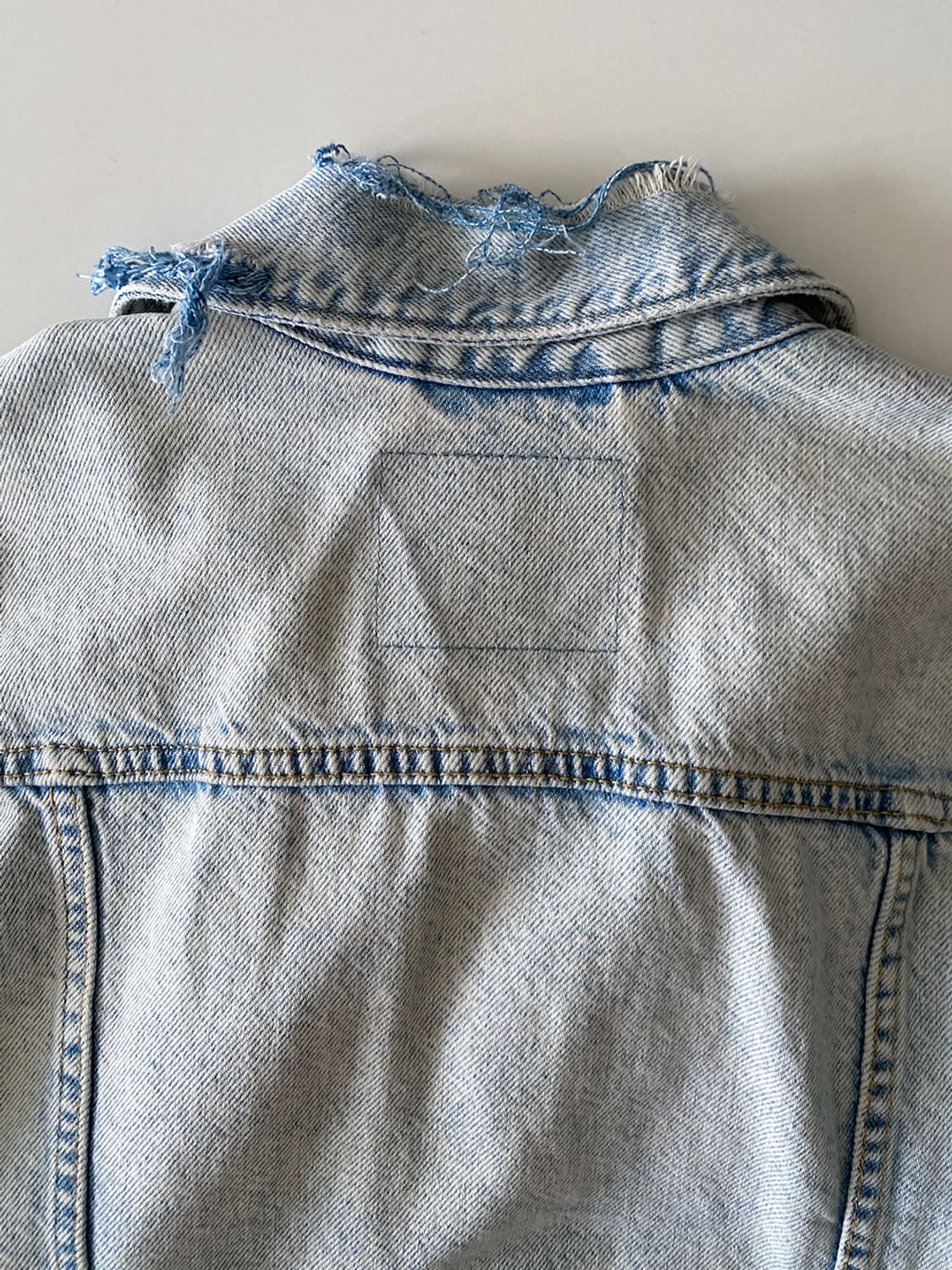 리바이스 디스트로이드 핀버튼 데님 자켓 상품이미지9