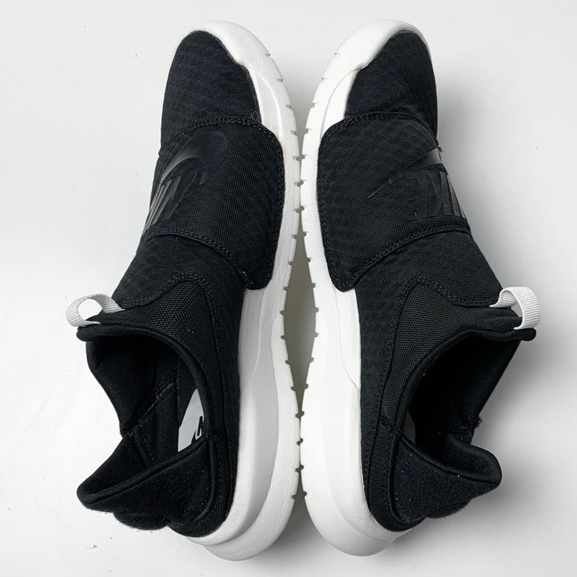 [275/정품] NIKE 나이키 베나시 슬립온 남성 운동화신발 상품이미지4