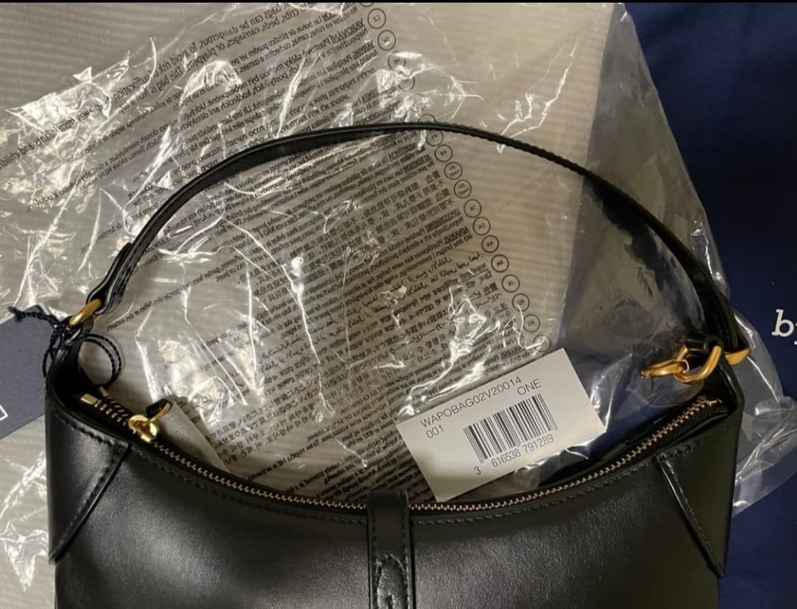 폴로ID카프스킨 미니숄더백 블랙 상품이미지8