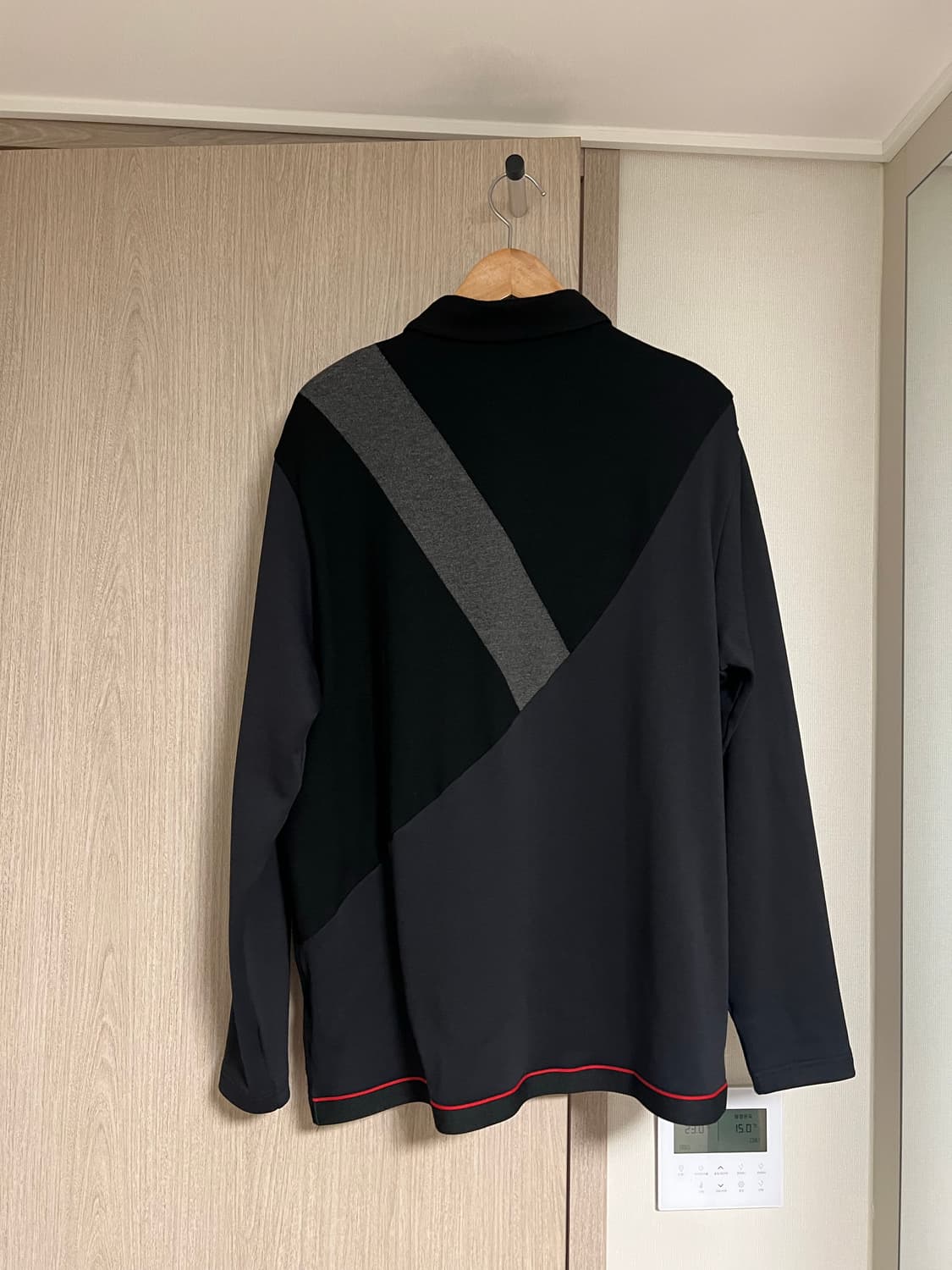 신품급,블랙) 타이틀리스트 투어핏 하이브리드 니트 카라티 골프웨어 상품이미지4