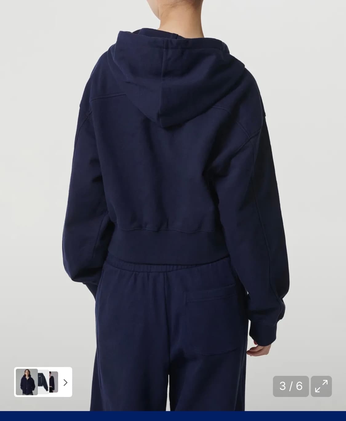 무신사 스탠다드 우먼 볼륨 크롭 후드집업 네이비 M 상품이미지2