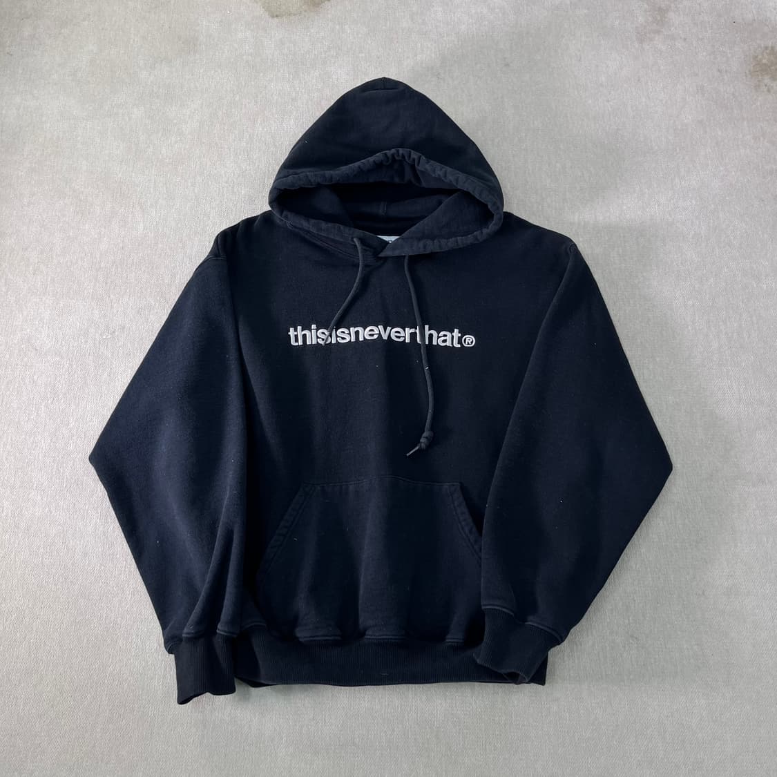 95 디스이즈네버댓 빅로고 후드티 상품이미지1