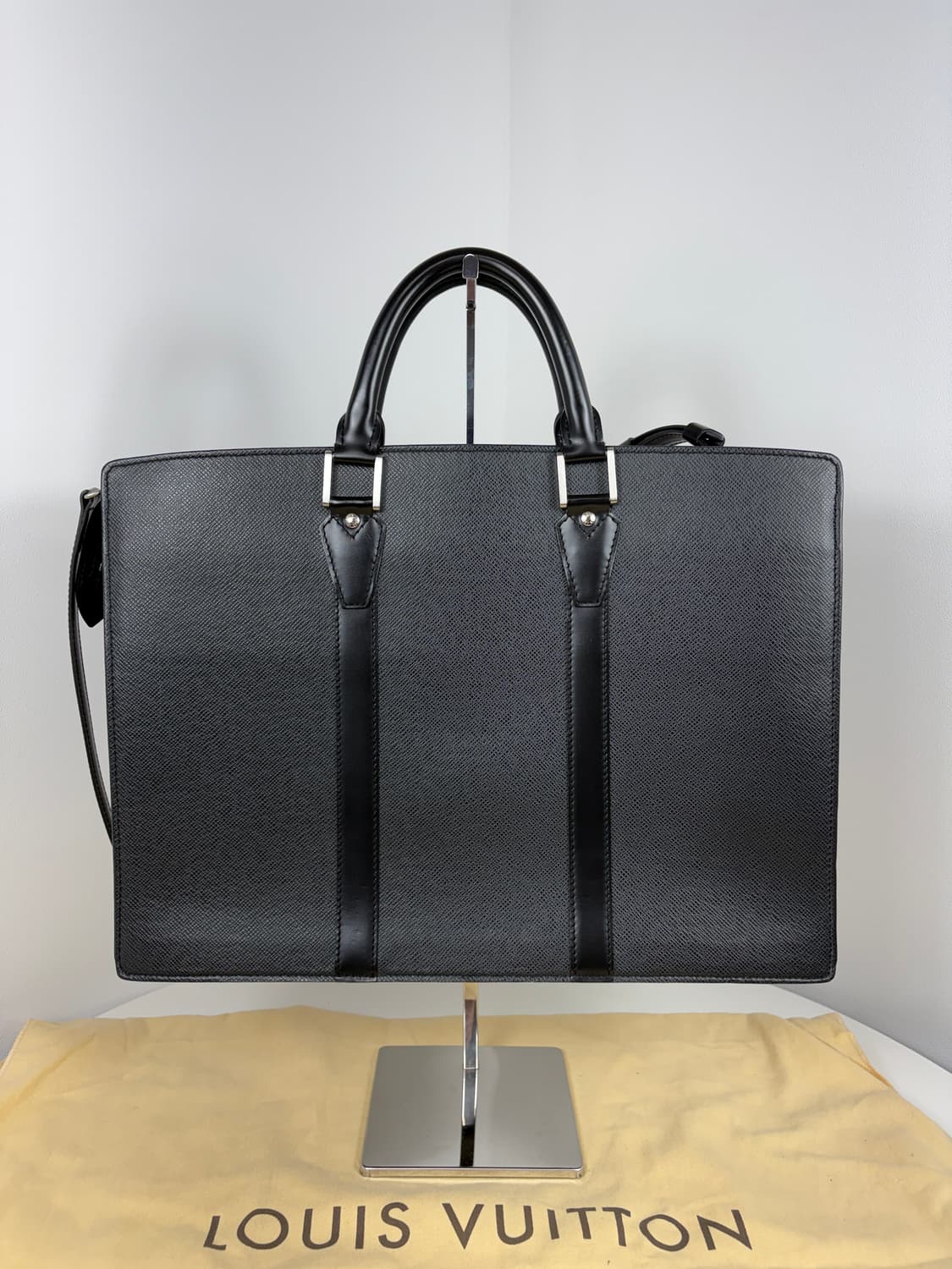 루이비통 M30052 타이가 로잔 서류가방 브리프케이스 상품이미지4