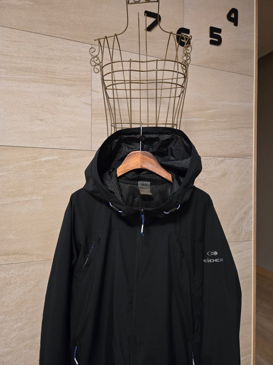 [95] 아이더 남성 바람막이 자켓 상품이미지2