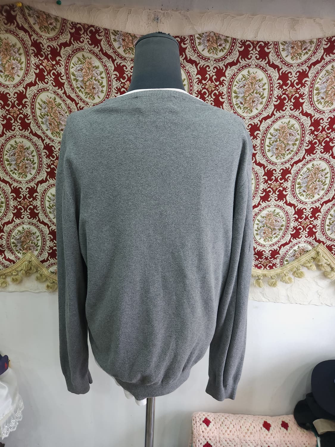 폴로 랄프로렌 그레이 브이넥 피마코튼 니트 

 상품이미지5