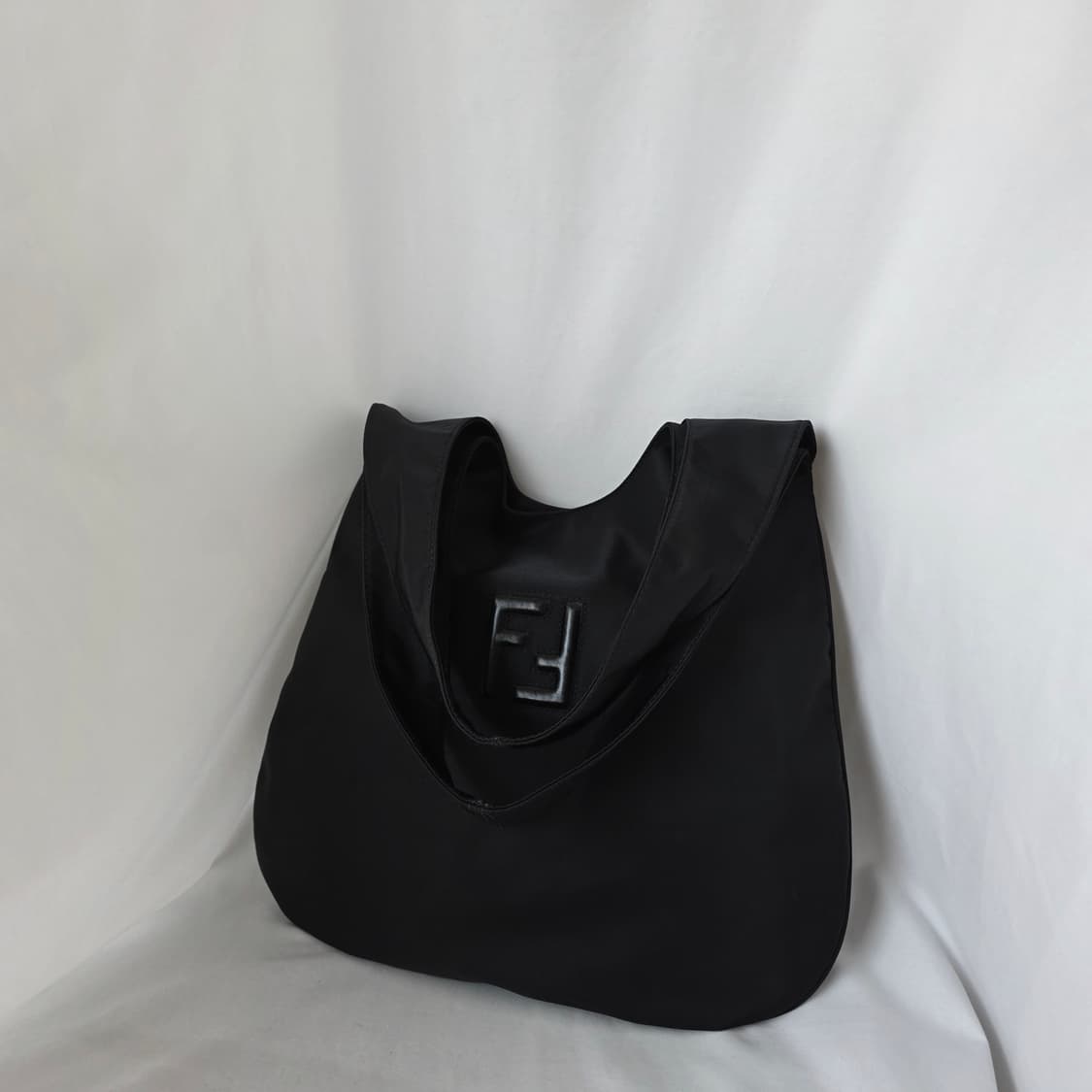 [정품 FENDI] 펜디 FF로고 나일론 여성 숄더백 호보백 상품이미지8