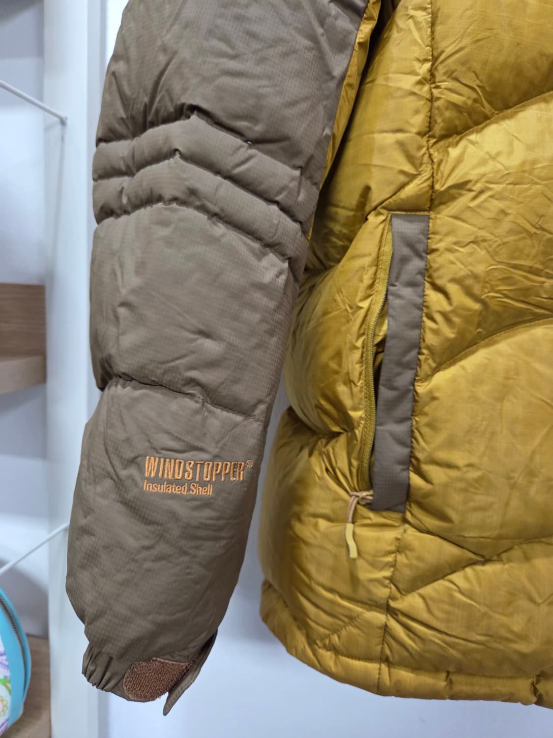 블랙야크 머스타드/카키배색  구스다운 패딩 100 상품이미지3