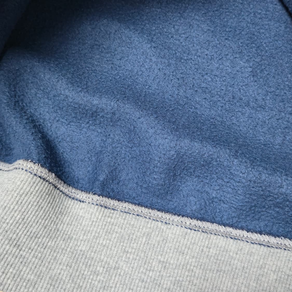 100) 아디다스 약기모 스트라이프 맨투맨 상품이미지6