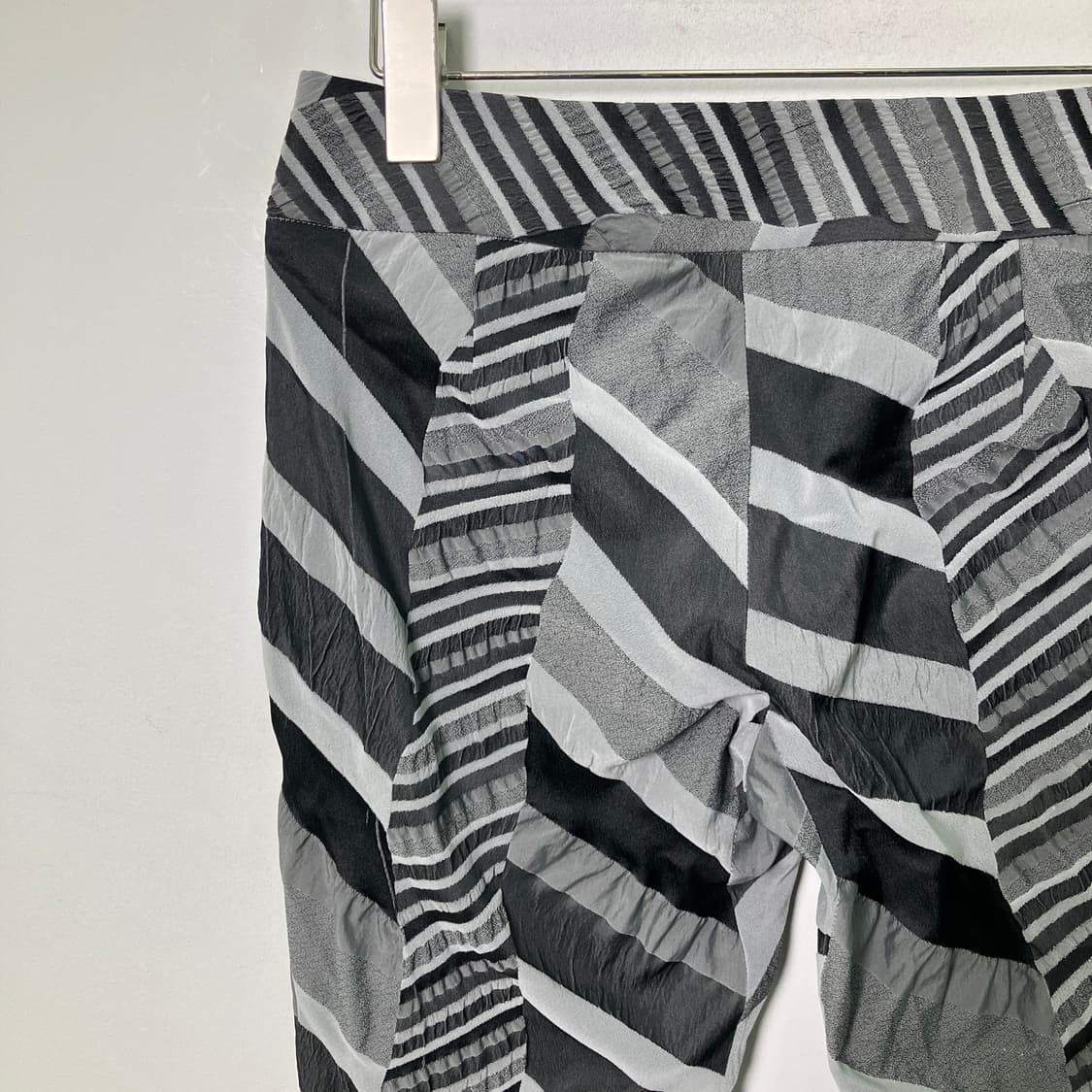 이게이미야케 패턴 팬츠 올드모델 상품이미지5